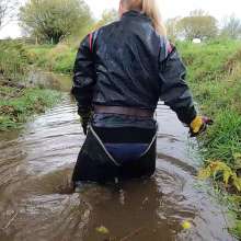 WetandMuddy: Video 80--Bobbing for Apples