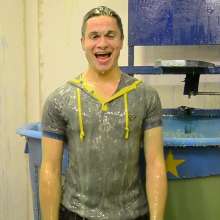 GungeTankBabes: New Scene with Aaron Dunked in Gunge Playing Hayley Says