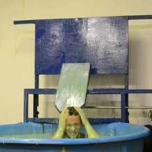 GungeTankBabes: New Scene with Aaron Dunked in Gunge Playing Hayley Says