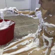 Wamgirlx: Foam Body Scraping (Instant Custard Pie Spray)