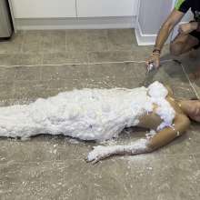 Wamgirlx: Foam Body Scraping (Instant Custard Pie Spray)