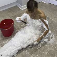 Wamgirlx: Foam Body Scraping (Instant Custard Pie Spray)