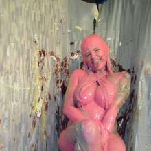 FunFilled Photography: Krystal's Second Pie/slime Trivia Challenge in a Swimsuit!