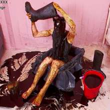 EmoGuyGunge: Rubber Puppy's Mud Bath