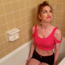 Slimed Models: $1 Clip of the Week: Victoria Slimed by Her Sister!