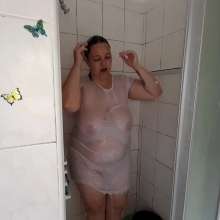 Darkabyss445: Slimed and Pied in White in the Shower Clean Up