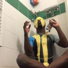 Gungeandlycraboy: Solo Custard Gunging