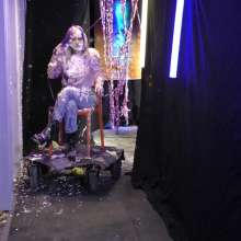 LiquidX: The Messyworld EXpress with Lisa Cole