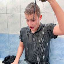 Wet Live Team: Wet Casual Look and Great Shampoo after Tea Time