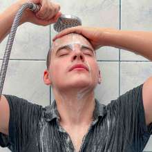 Wet Live Team: Wet Casual Look and Great Shampoo after Tea Time