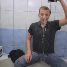 Wet Live Team: Wet Casual Look and Great Shampoo after Tea Time