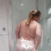 CheekyLuna: CheekyLuna's Underwear In A Can Product Review