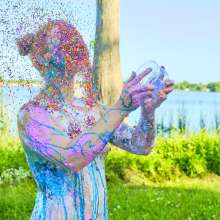 messyhot: Chikkin and Ari Cake by the Lake (not the Ocean)