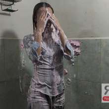 Ready2Wam Studio: Diana Go Wet After Losing The Coin Toss Game