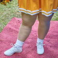 JD and Messy Andi: Another Cheerleader Dunking!