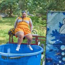 JD and Messy Andi: Another Cheerleader Dunking!