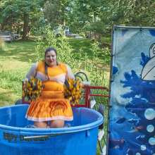 JD and Messy Andi: Another Cheerleader Dunking!
