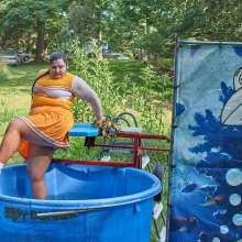JD and Messy Andi: Another Cheerleader Dunking!