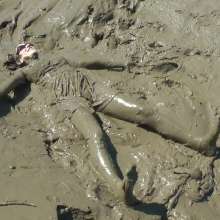 DungeonMasterOne: Honeysuckle's Party Dress Mudbath