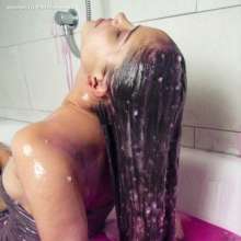 WAM Photography: Paulas Takes a Slime Bath (remastered)