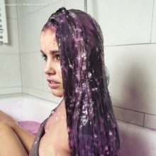 WAM Photography: Paulas Takes a Slime Bath (remastered)