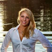 WAM Photography: Sandra in the Lake