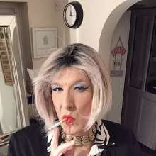 SmokySharon: To wam or not to wam :)