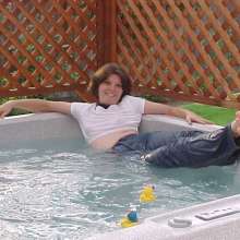 Kiminwetjeans: Share my hot tub and maybe some wrestling dry or wet?