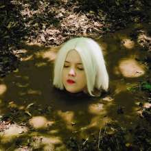 QS4Ever: Mary Hidden Under Fallen Leaves