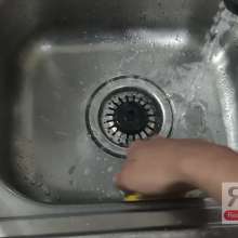 Ready2Wam Studio: Monica's Crazy Fan Infiltrates in Her Kitchen