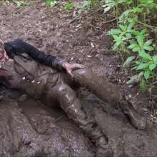 custardcouple: Muddy Stablehand.