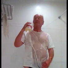MrWetShirt: Oil