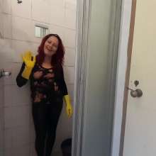 Thefetishgirl: Shiny Leggings, Rubber Gloves, Shower, Slime and Pie