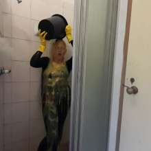 Thefetishgirl: Shiny Leggings, Rubber Gloves, Shower, Slime and Pie