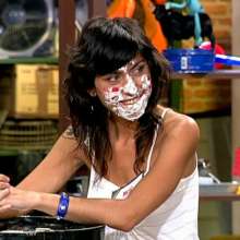 Gater: TV find: Many women and men pied in 2005 Spanish game show "Smonka"