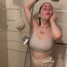 Top Messy Girls: Wet Big Tits