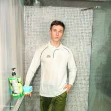 WetlookerUpdates: Wet guys on Wetlooker!