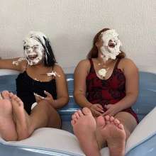 Wam Bagheera Studio: Between Laughter and Messy Feet; A Very Sticky Surprise Quiz