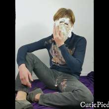 Cutiepied-production: Charles 8 : Hot Guy with Two (messy) Left Feet