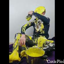 Cutiepied-production: Charles 8 : Hot Guy with Two (messy) Left Feet
