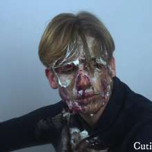 Cutiepied-production: Charles 8 : Hot Guy with Two (messy) Left Feet