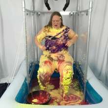CheekyLuna: CheekyLuna's Quiz Host Unexpected Gunging
