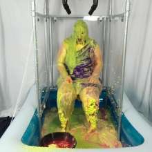 CheekyLuna: CheekyLuna's Quiz Host Unexpected Gunging