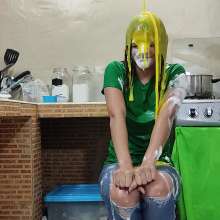 Ready2Wam Studio: Diana Loses a Bet and Gets Punished