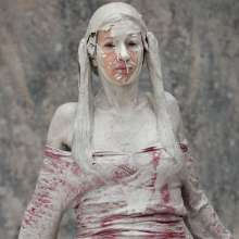 FOXY: Roxy white clay and giant donut