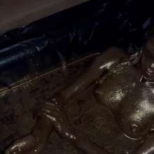 Your Wet Cat: Golden Goddess Unveiling the Sensual Art of Body Painting