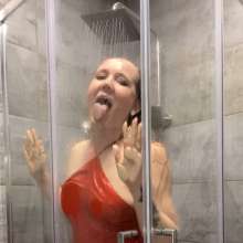 007buddy: Beth in Red Silk Dress
