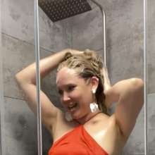 007buddy: Beth in Red Silk Dress