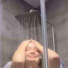 007buddy: Amelia in the Shower