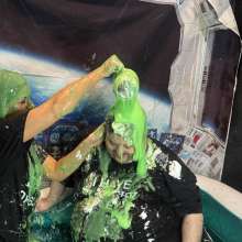 spacewam: me and bri bsmessybakery messy fun